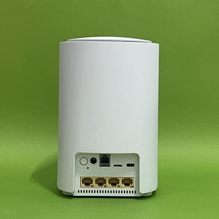 مودم سیمکارتی رومیزی ZLT(زد ال تی) مدل5G)ZLT X20 و با قابلیت پششتیبانی از سیمکارت های TD-LTE(